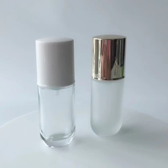 럭셔리 투명 유리 둥근 바닥 펌프 병 30g, 50g, 30ml, 50ml, 100ml 실버 펌프 아크릴 캡 포함